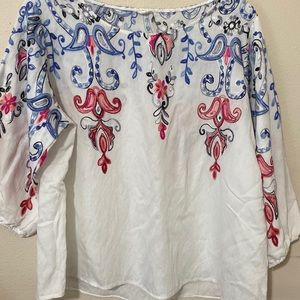 Woman’s blouse